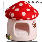 Half-Enclosed Mushroom Cat Bed